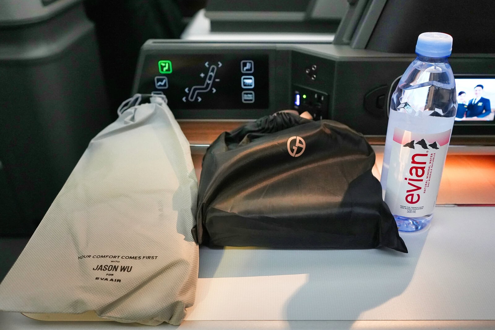 ANA JAL 国際線ビジネスクラス アメニティ セット - メルカリ ビジネス